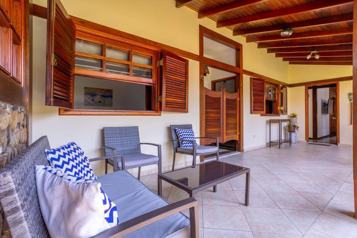 Pereque Beach House Ильябела Экстерьер фото